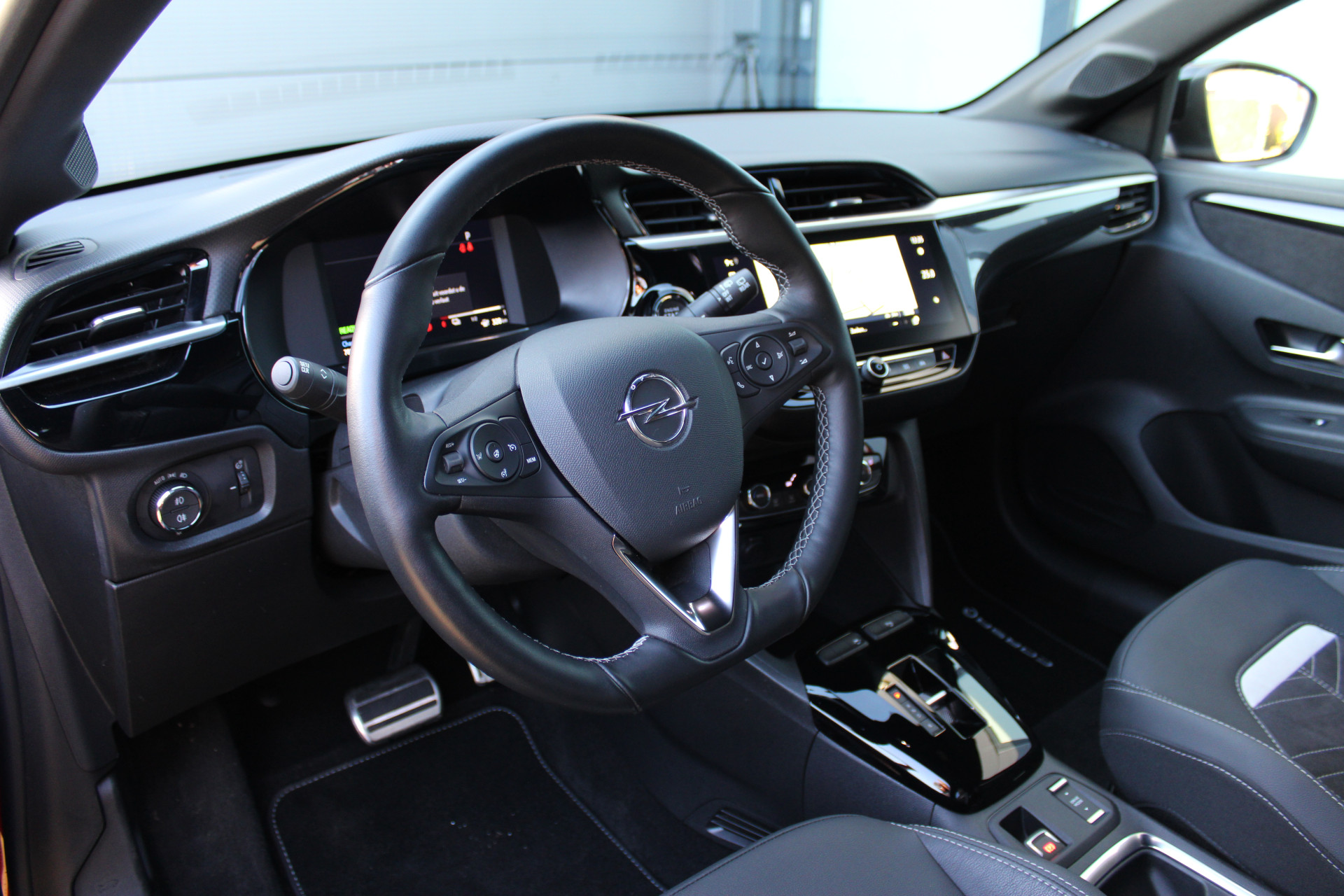 Opel CORSA-E