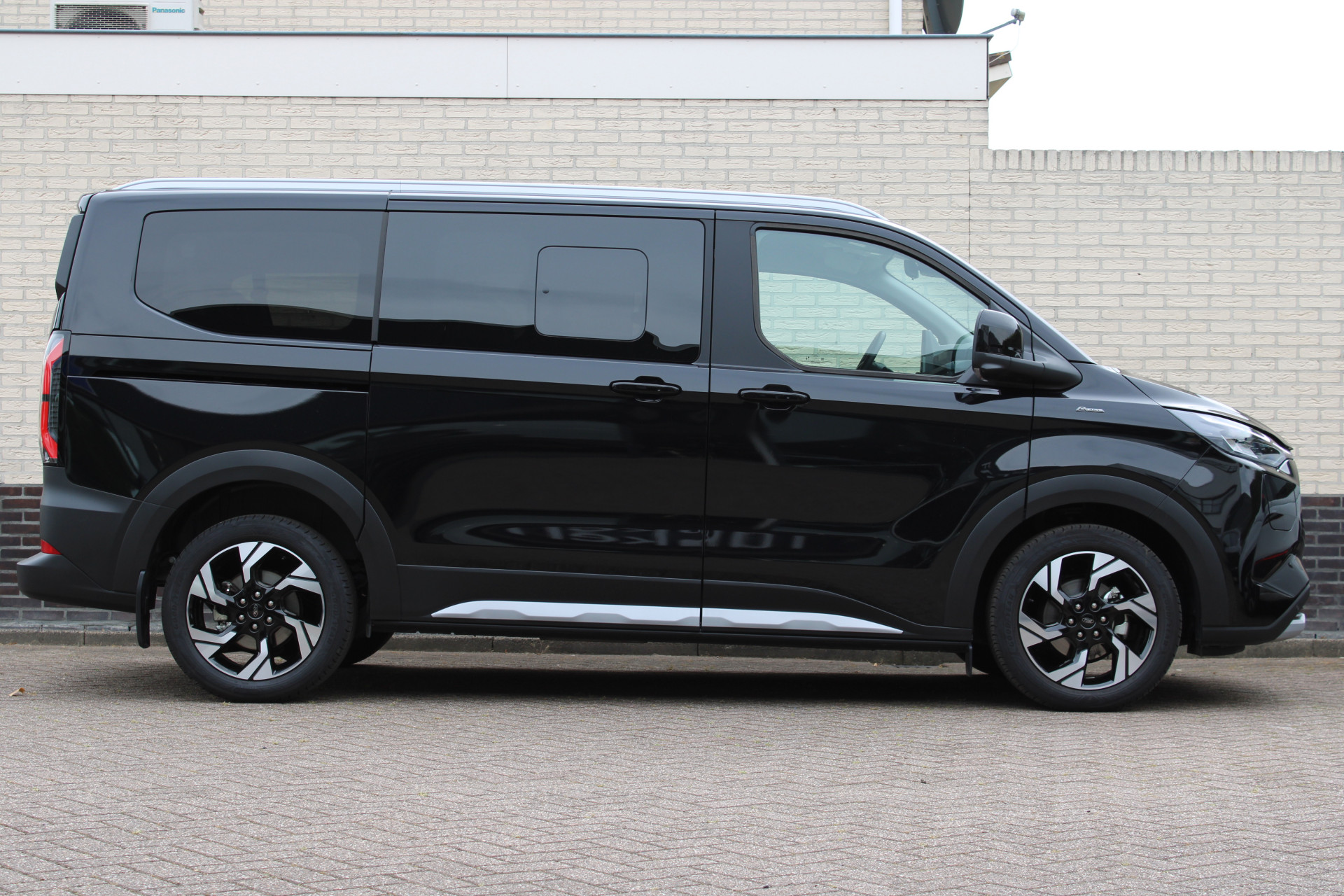 Ford Tourneo
