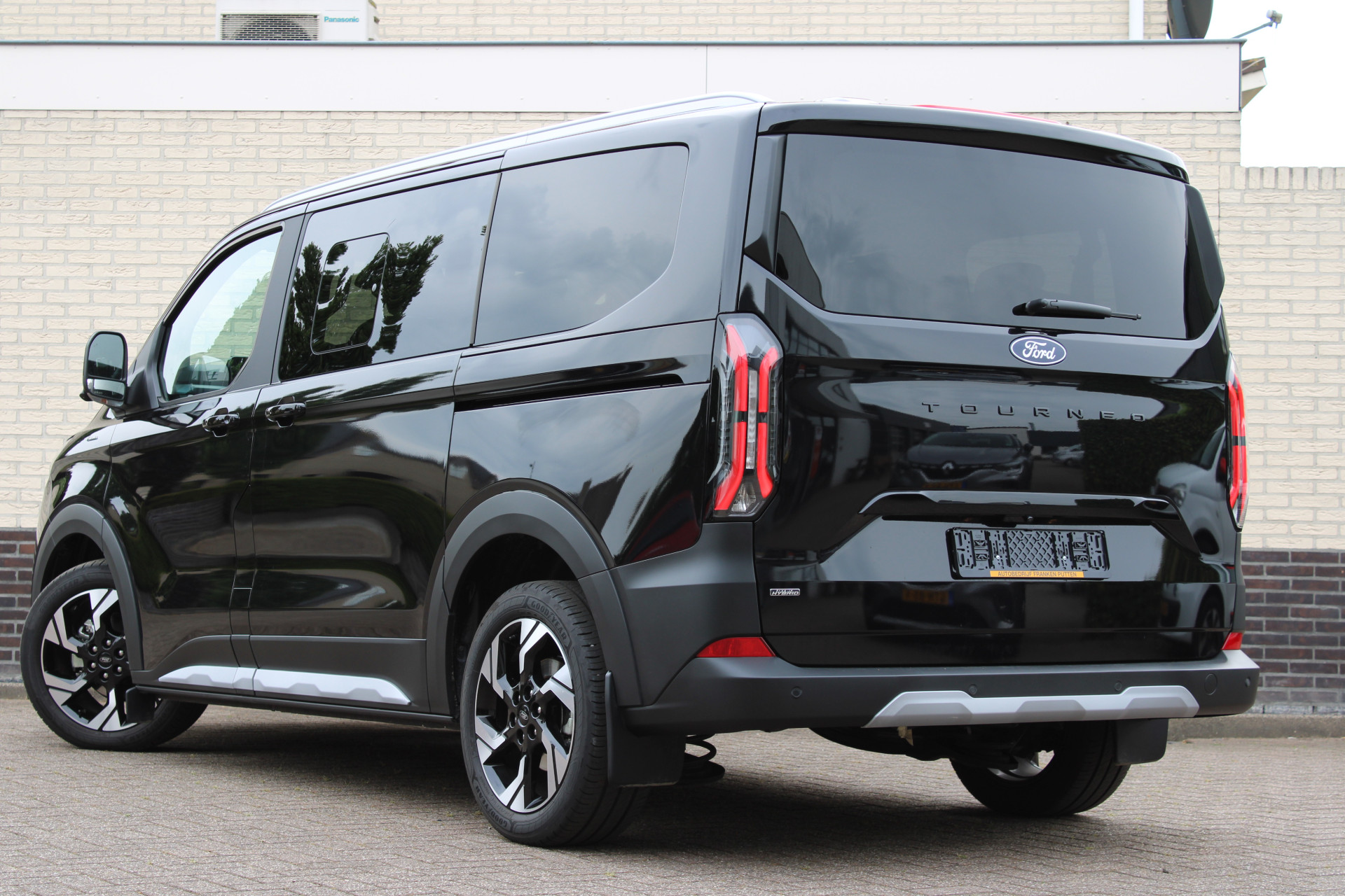Ford Tourneo