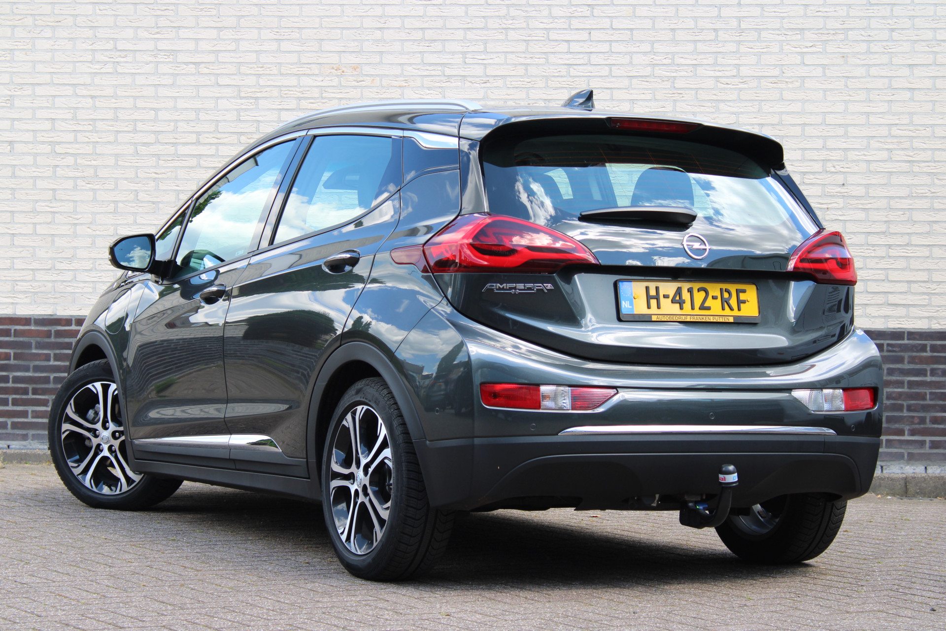 Opel Ampera-E