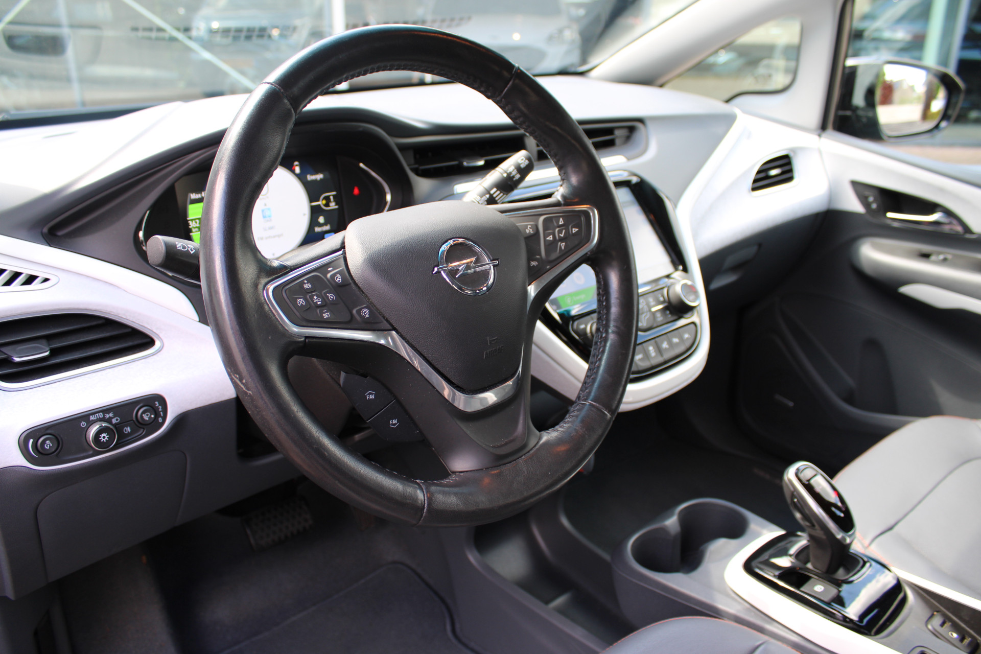 Opel Ampera-E