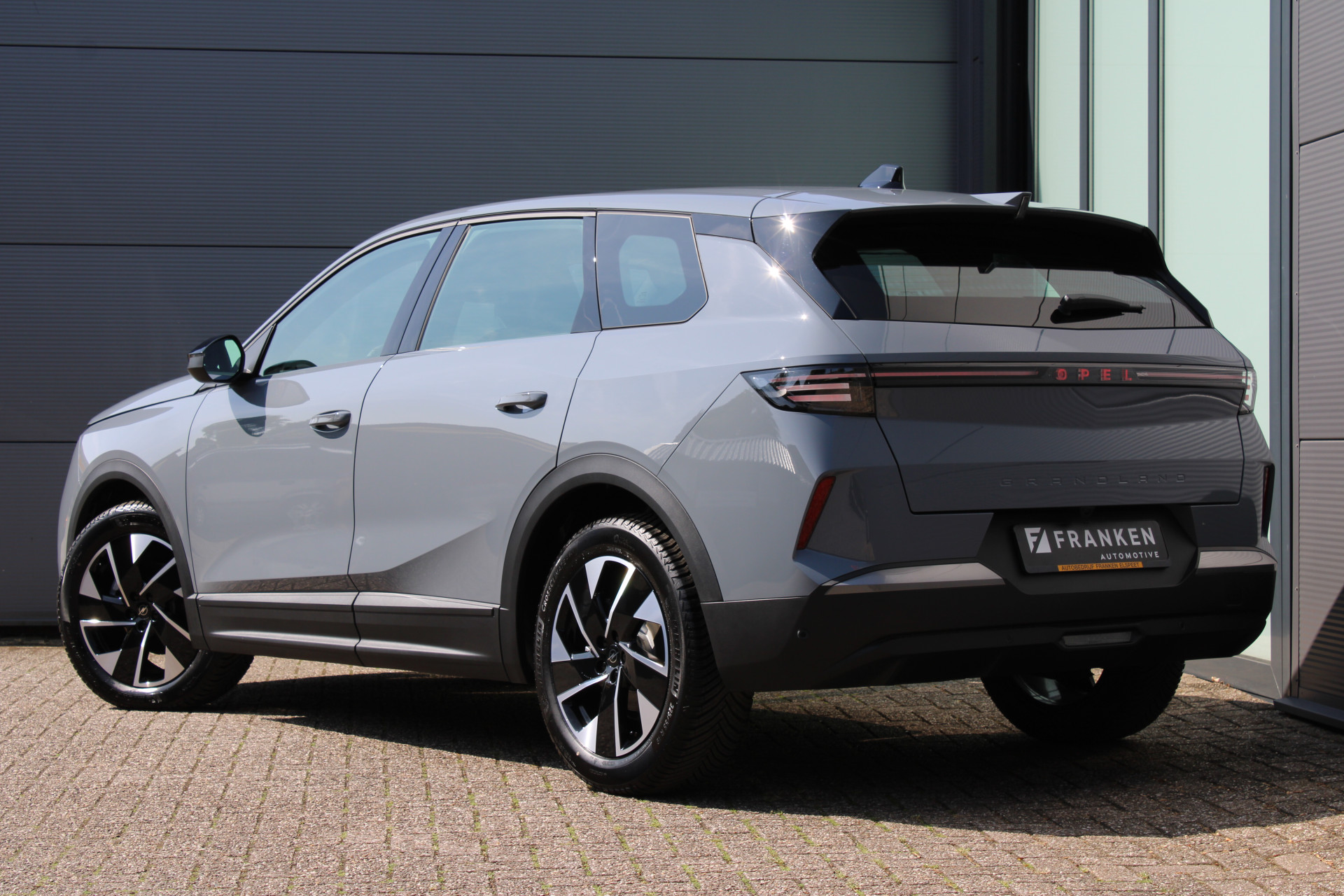 Opel Grandland