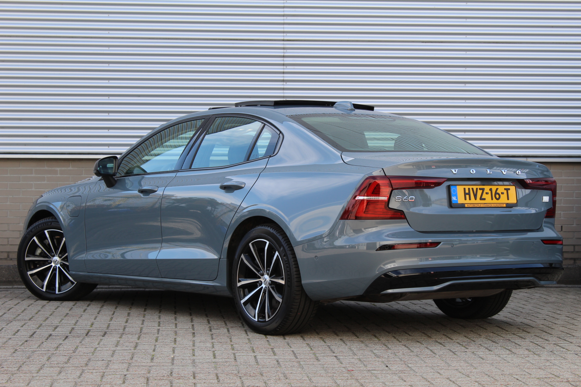 Volvo S60