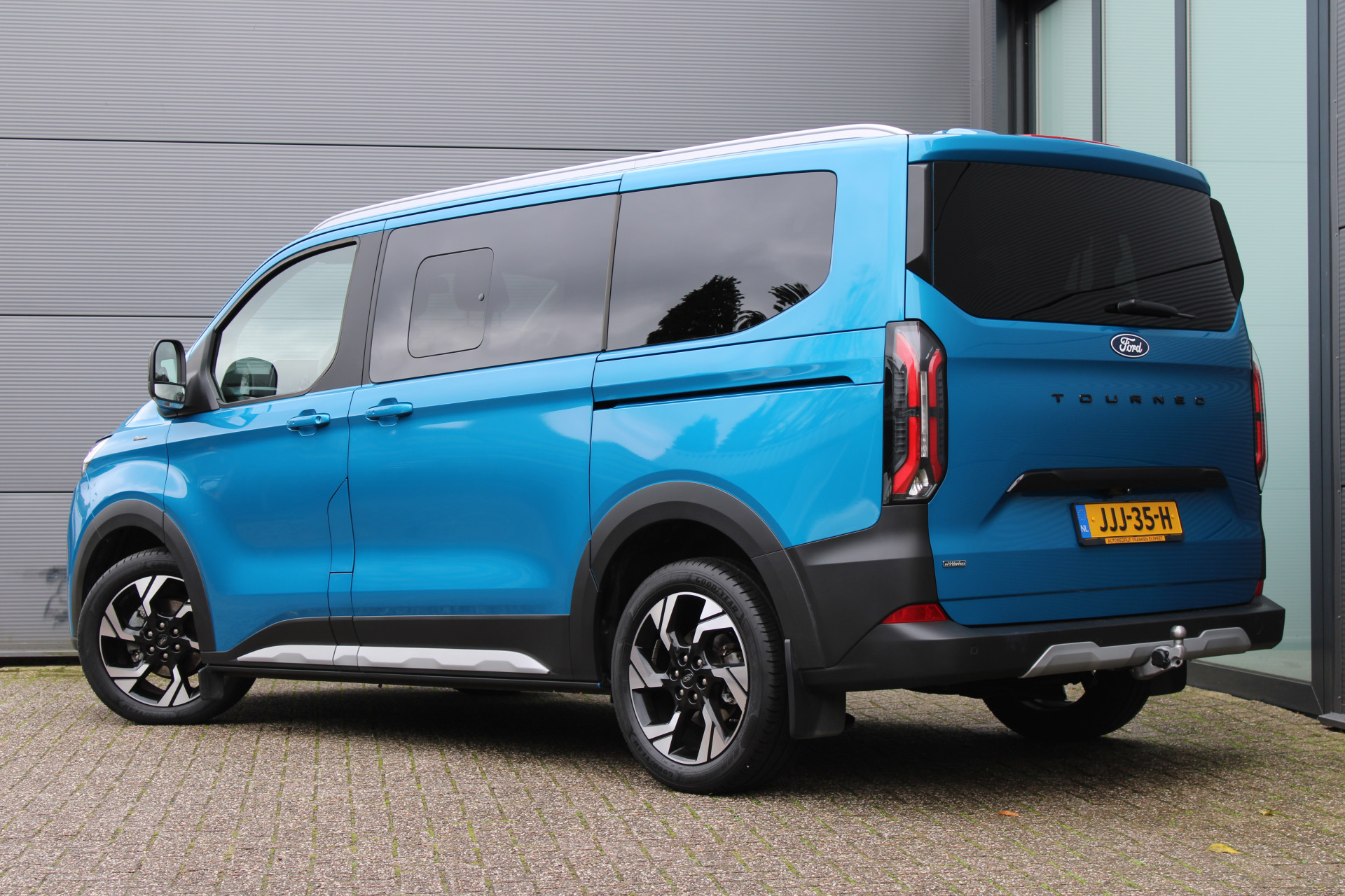 Ford Tourneo