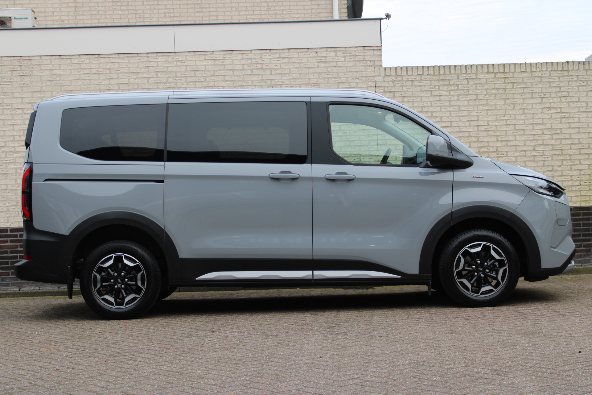 Ford Tourneo