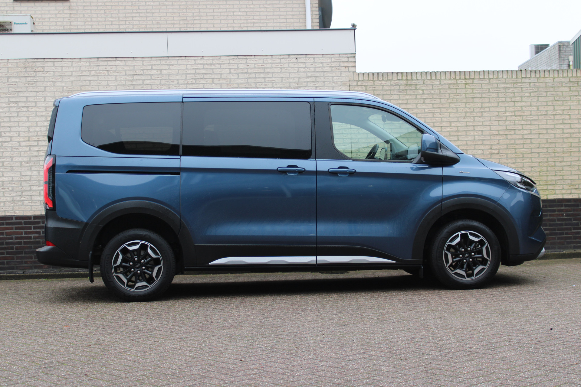 Ford Tourneo