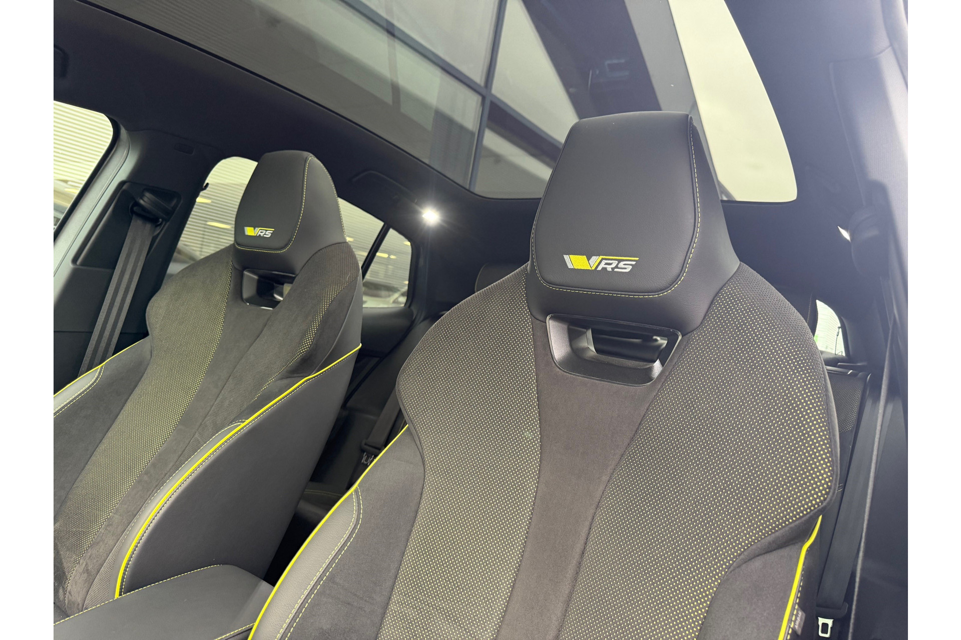 &Scaron;koda ENYAQ Coup&eacute; iV