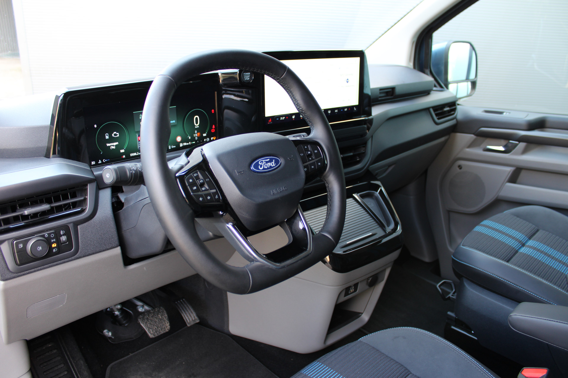 Ford Tourneo