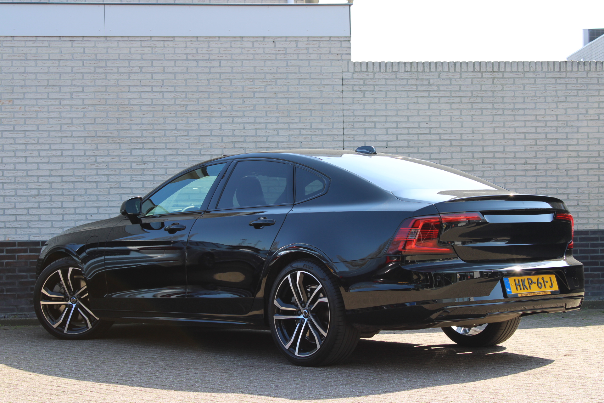 Volvo S90