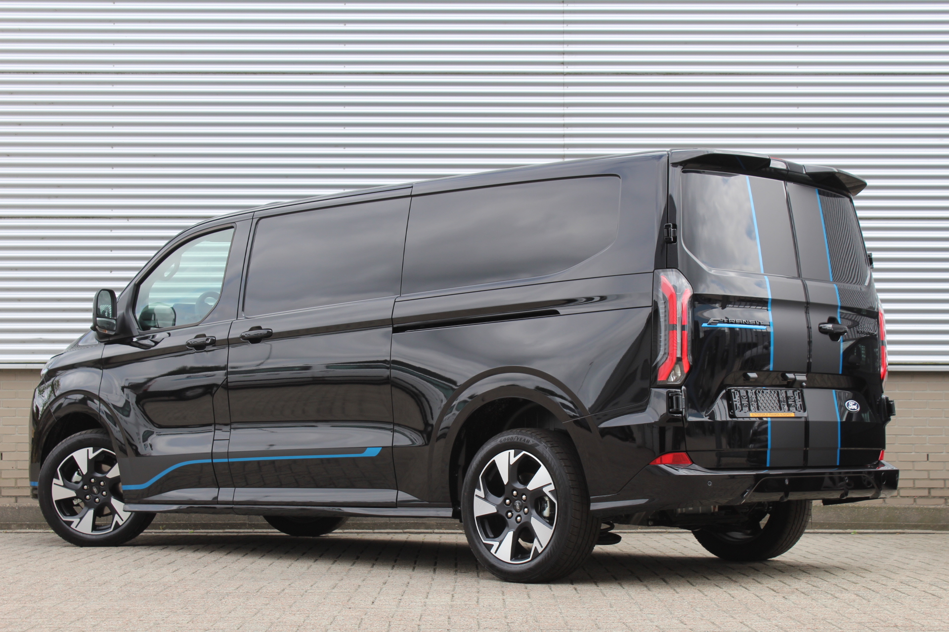 Ford E-Transit Custom