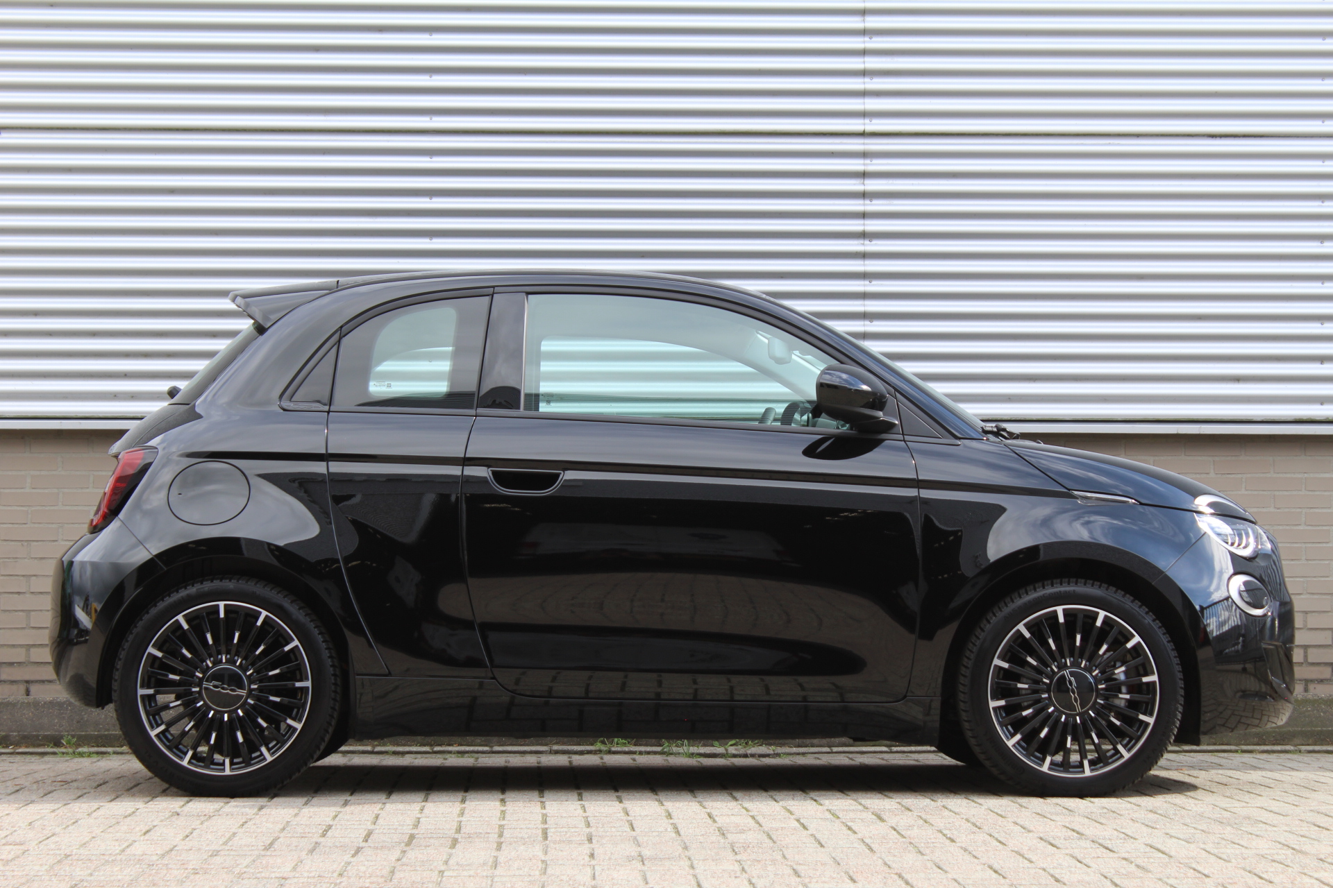 Fiat 500E