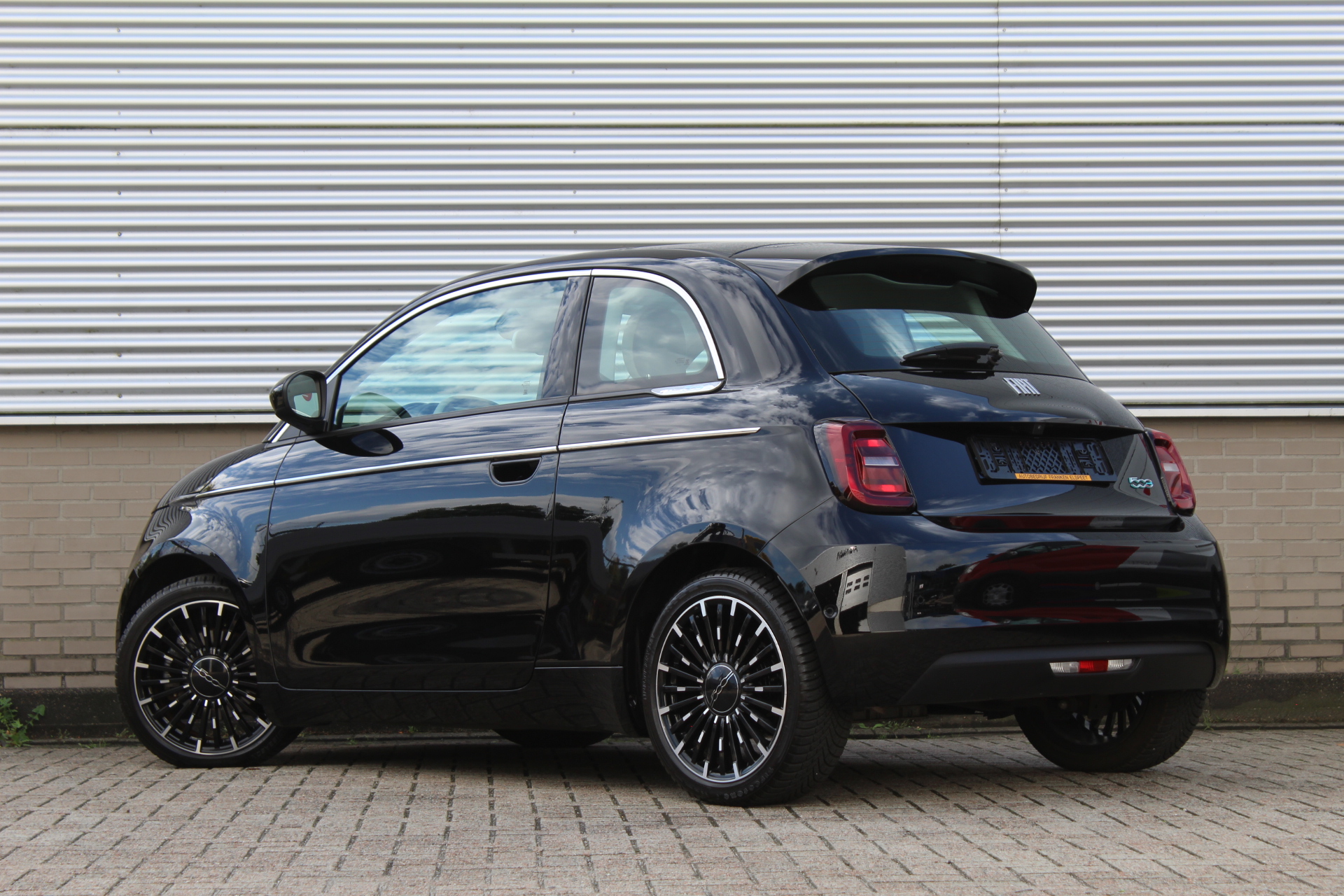 Fiat 500E