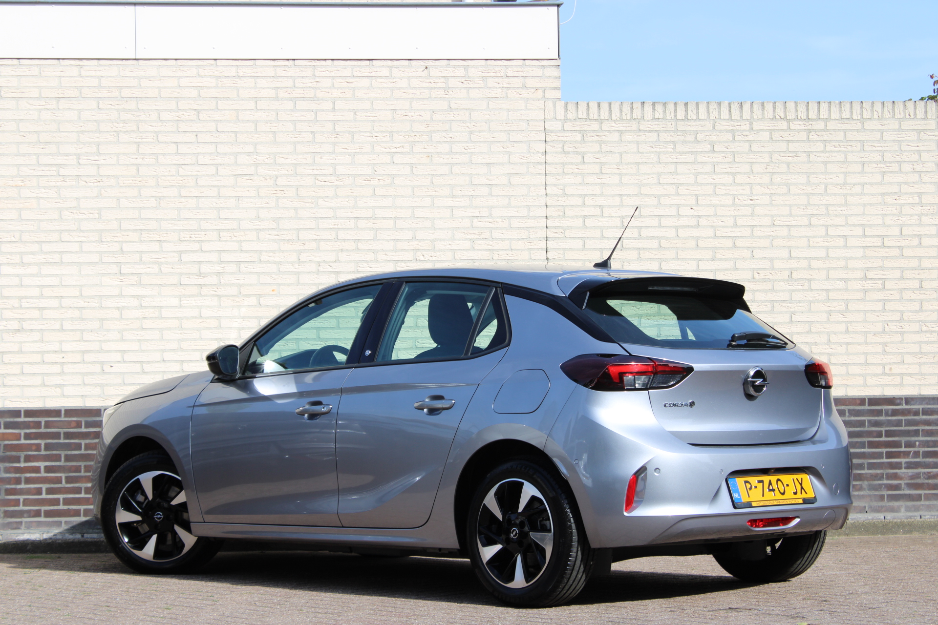 Opel CORSA-E