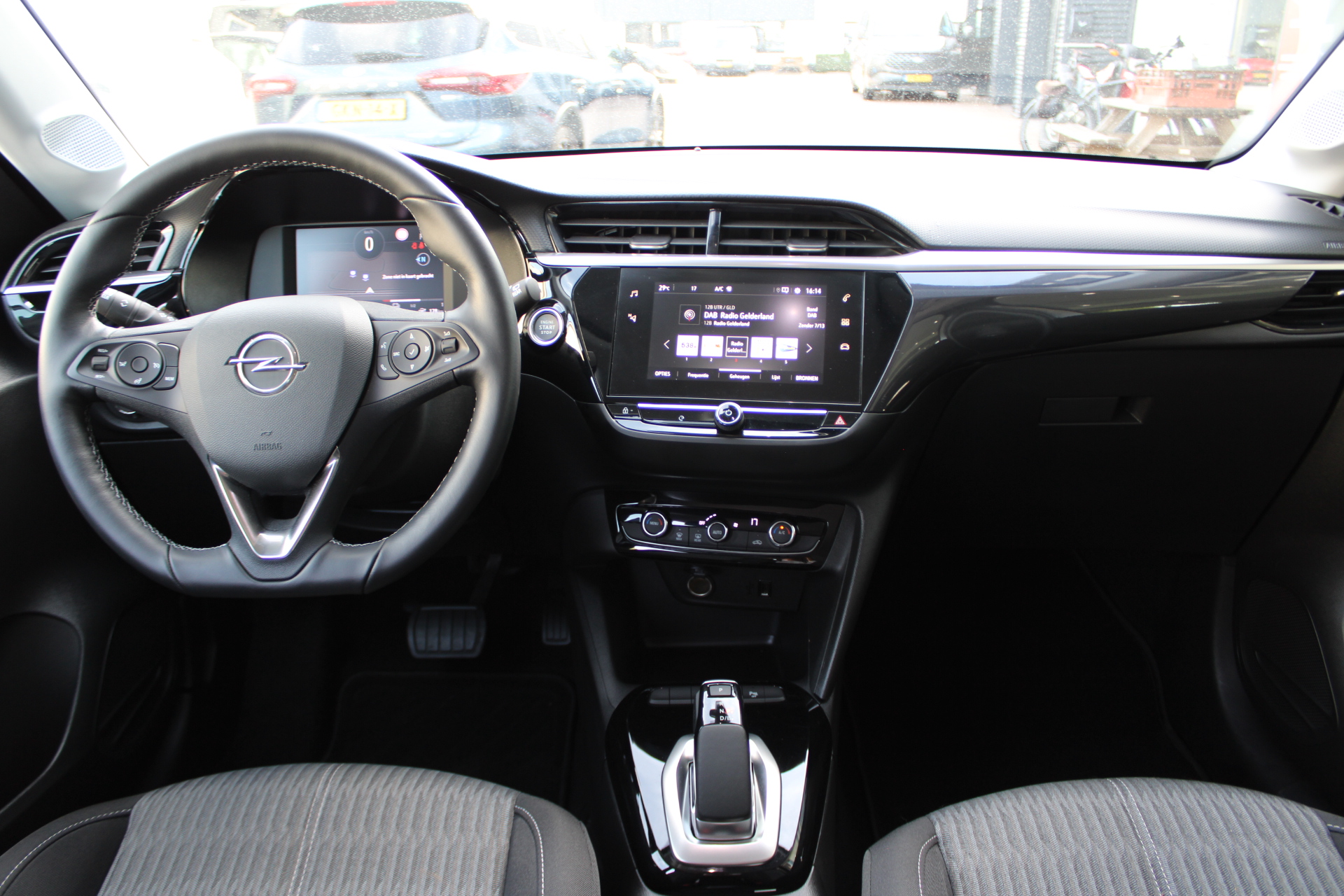 Opel CORSA-E