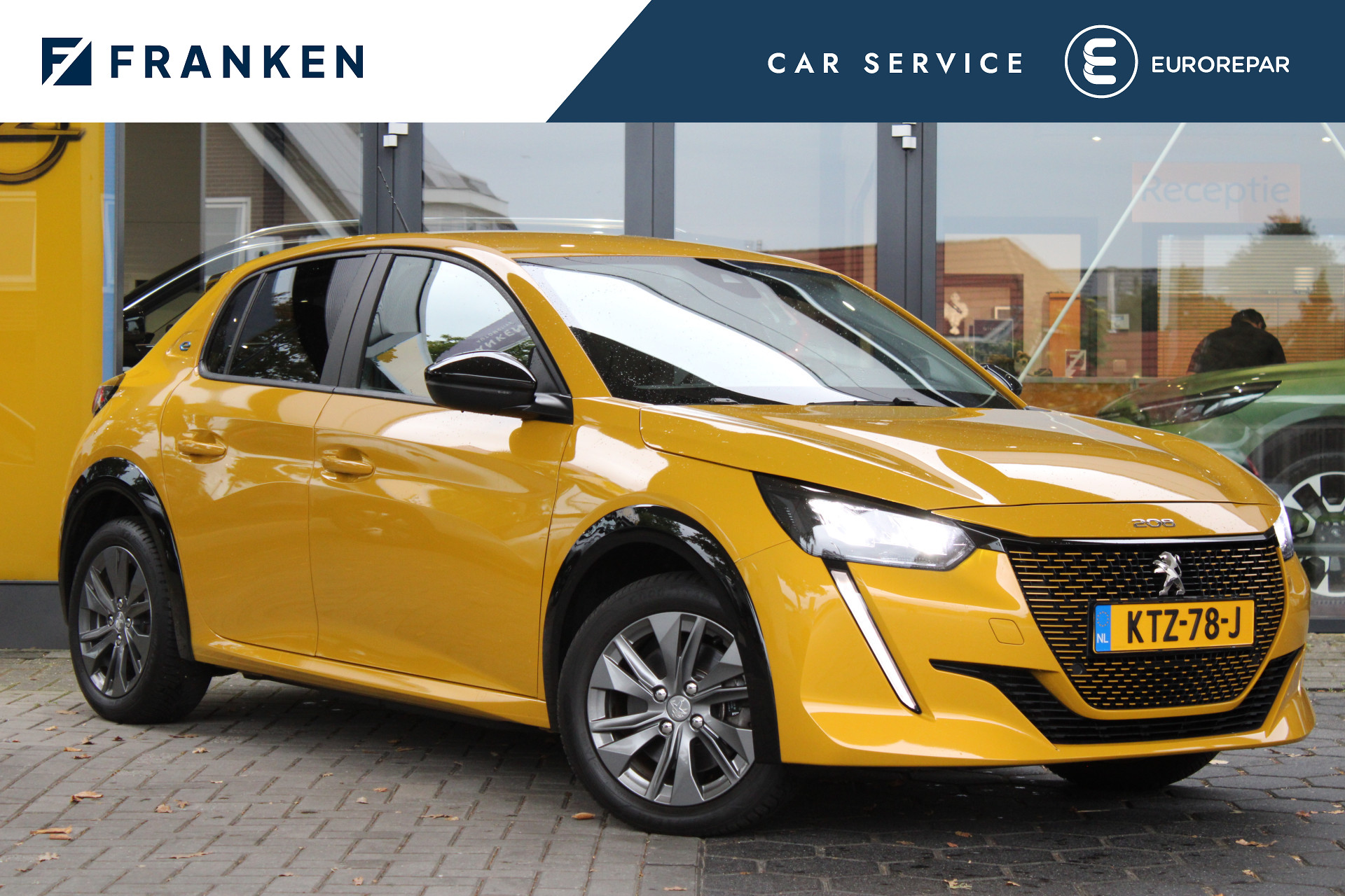 Peugeot e-208
