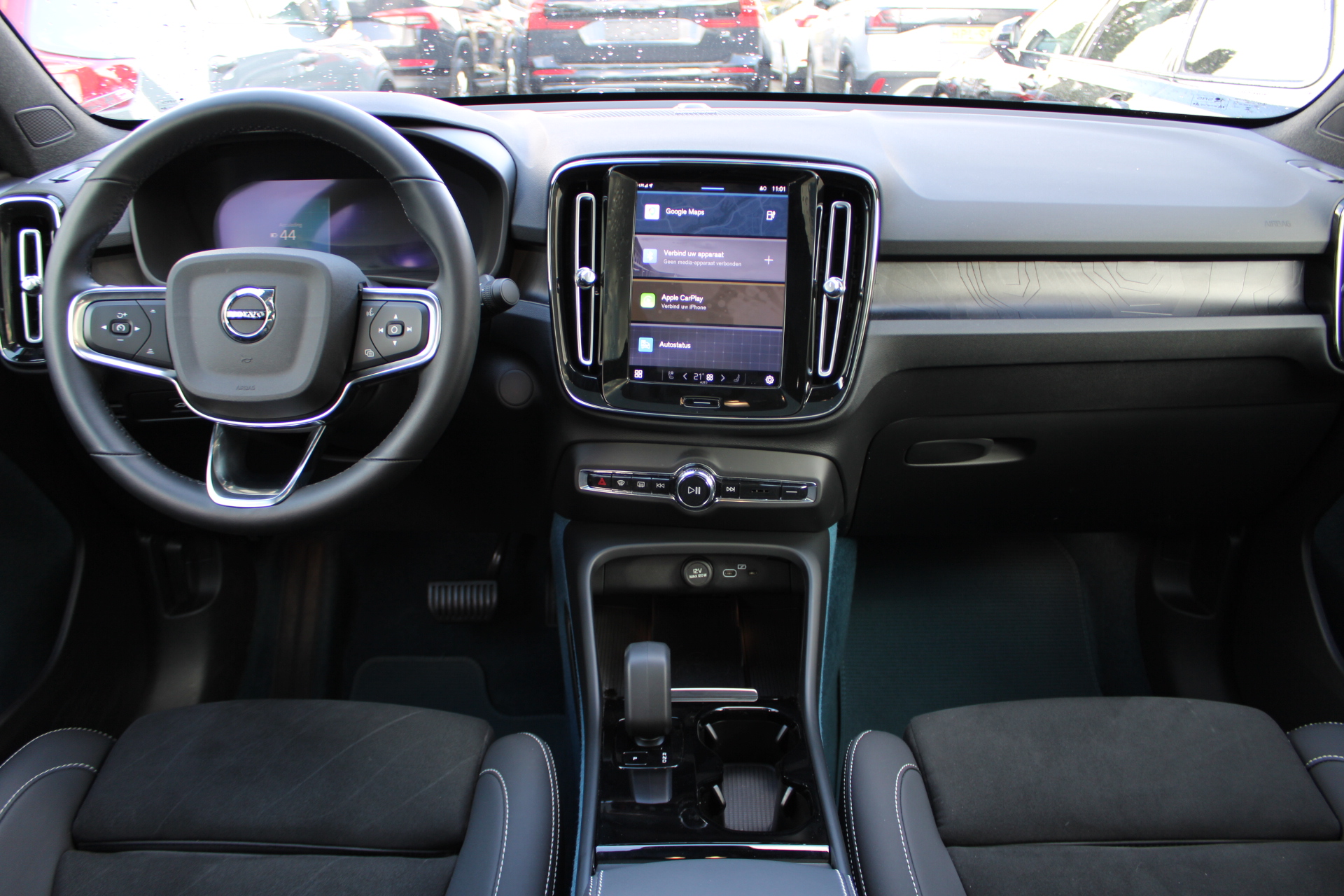 Volvo C40