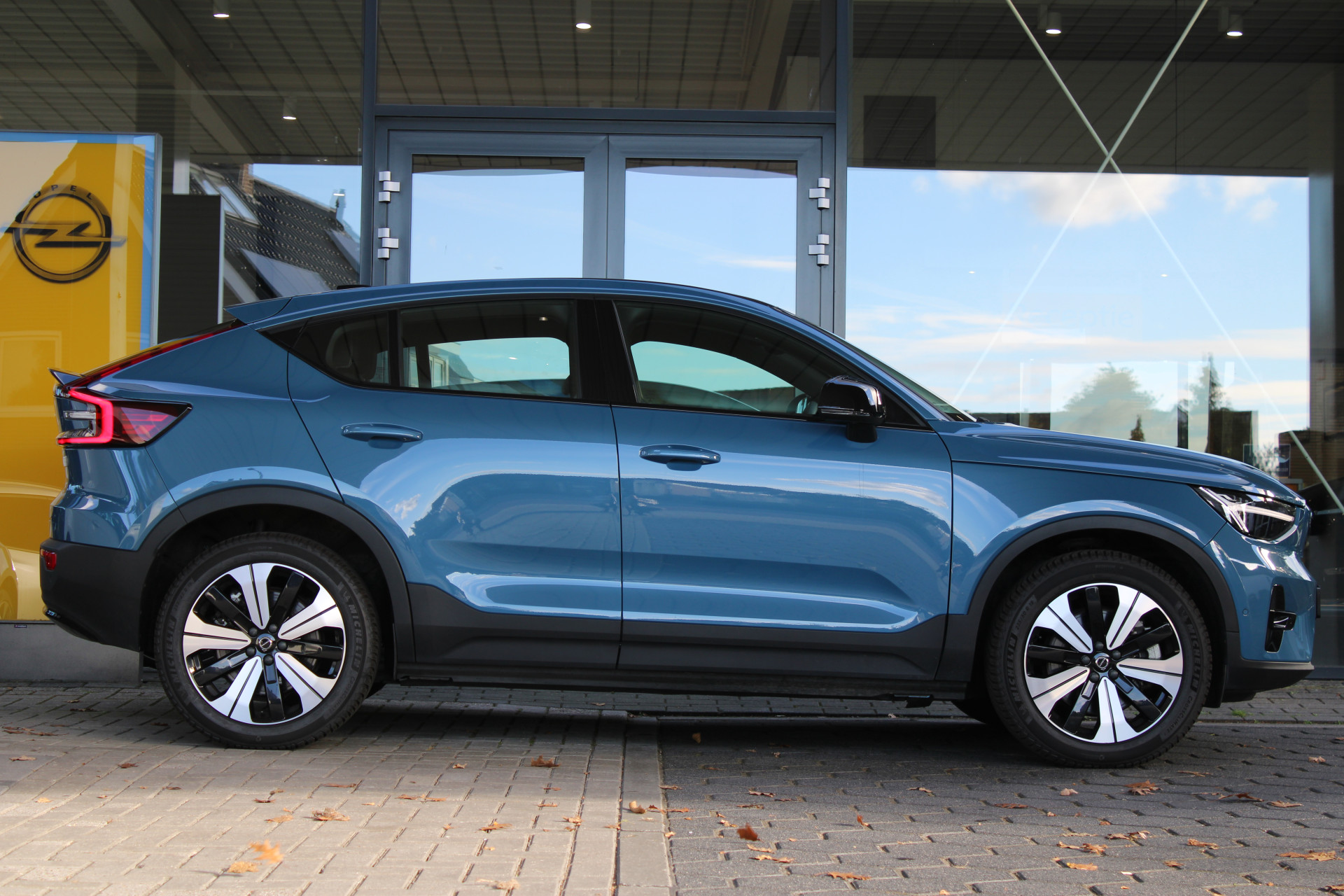 Volvo C40